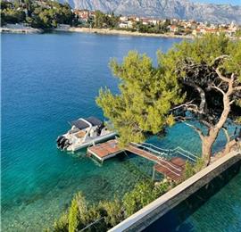 Spectacular 4 Bedroom Luxury Villa with Infinity Pool on Brac Island, sleeps 8